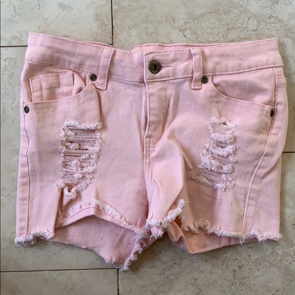 Lolo jeans jean shorts pink with rips